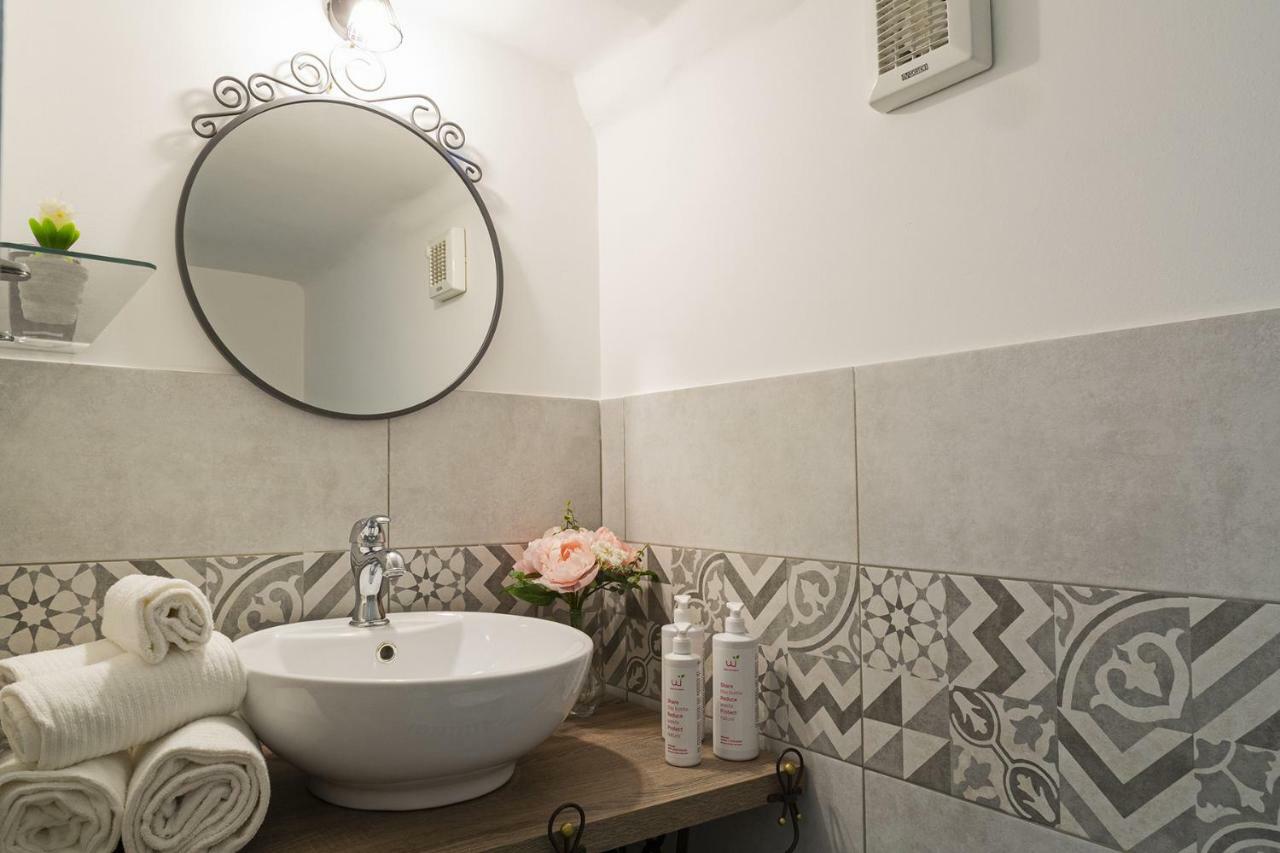 דירות ג'נובה Casa Rosa Al Molo By Wonderful Italy מראה חיצוני תמונה